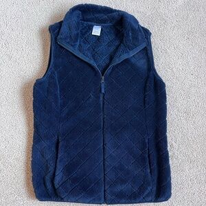 Time and Tru Navy Quilted Vest